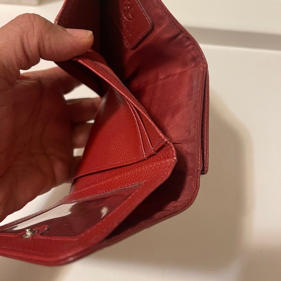 Women's Red Leather Strapless Trifold Wallet Solid Pebbles - Picture 7 of 12